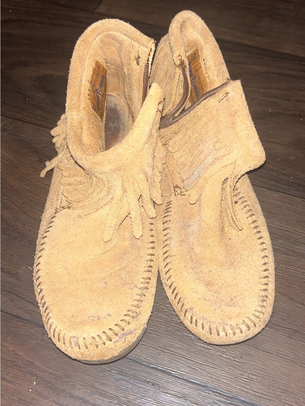 Minnetonka Suede Fringe Moccasins in Tan